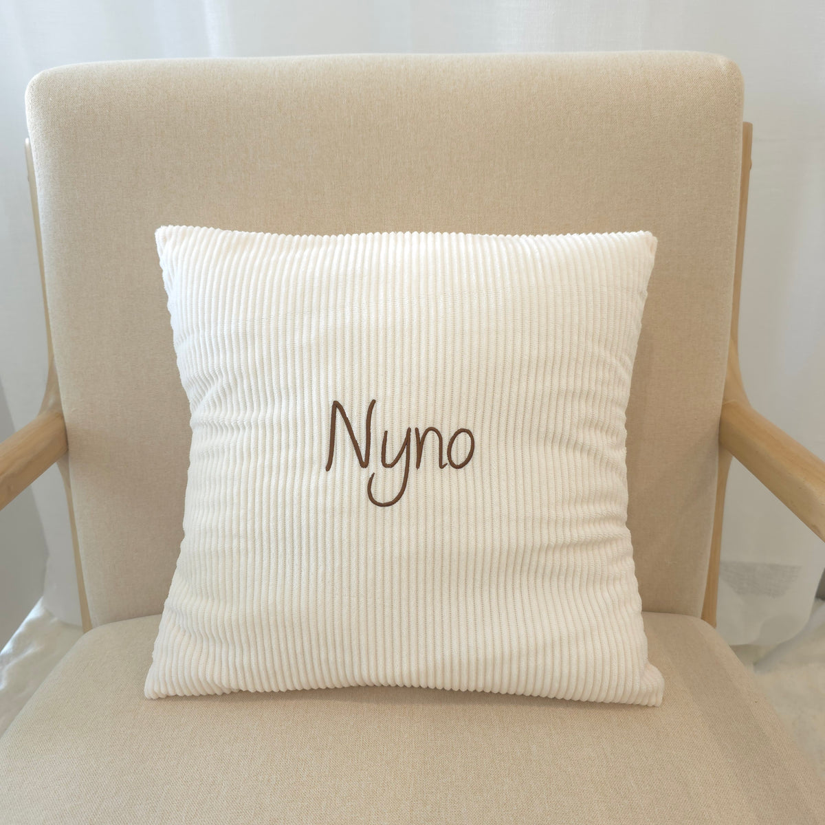 Coussin personnalisé en velours côtelé