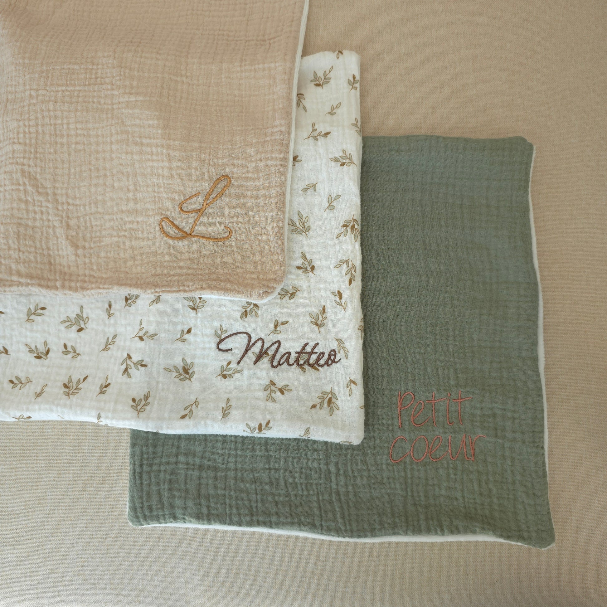 Carrés de tendresse personnalisés, doudou décoratif en gaze de coton Oeko-Tex