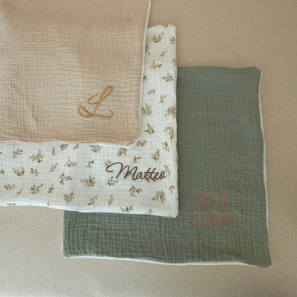 Carrés de tendresse personnalisés, doudou décoratif en gaze de coton Oeko-Tex